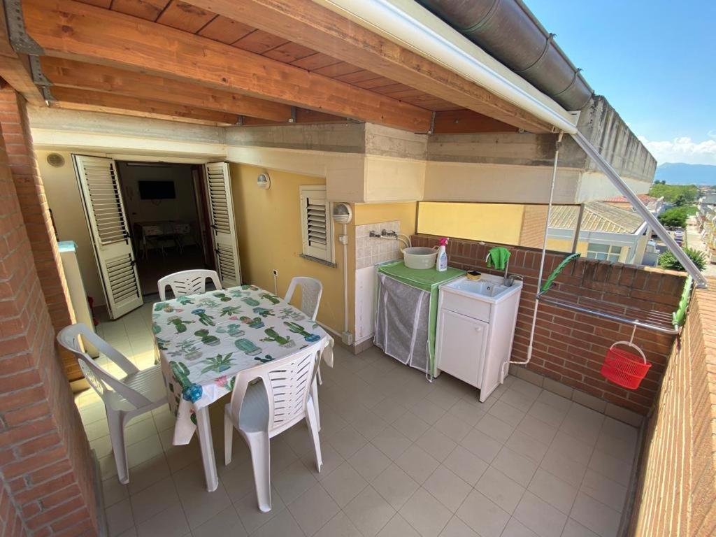 Appartamento Casa Vacanze 70M2 阿尔巴·阿德里亚蒂卡 外观 照片