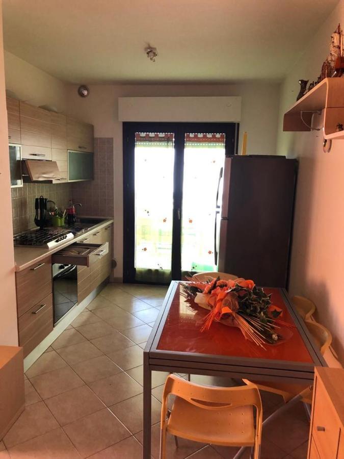 Appartamento Casa Vacanze 70M2 阿尔巴·阿德里亚蒂卡 外观 照片